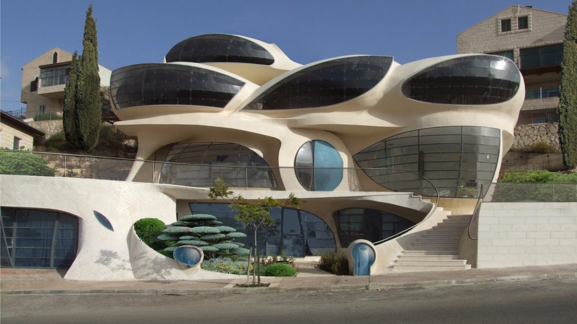 7 Very Unusual Looking Israeli Buildings